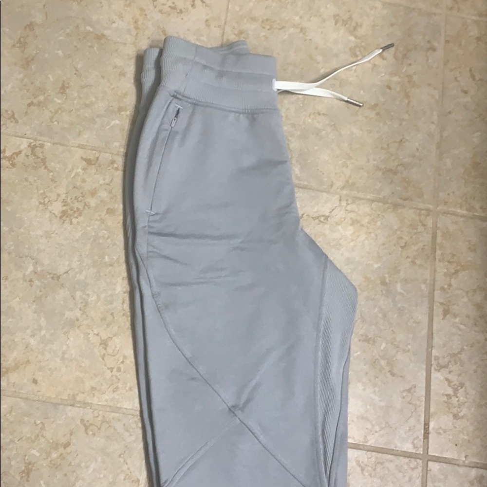 Lululemon joggers